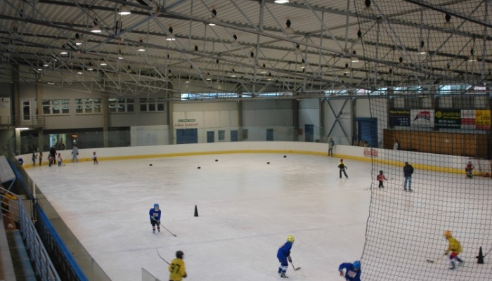 Zahájení provozu zimního stadionu snad během víkendu 4. - 6. září